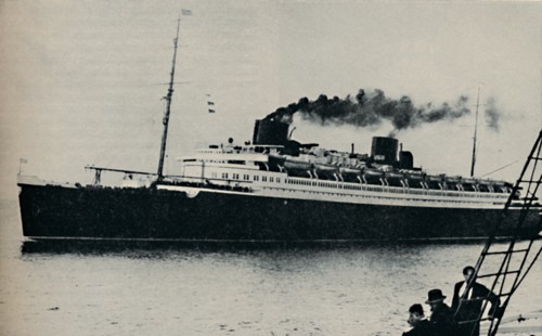 'Bremen: Germany's Candidate for the Speed Championship at Sea', c1935. Artist: Unknown.