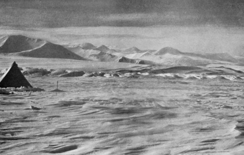 'Pressure on the Beardmore Below the Cloudmaker Mountain', c1911, (1913). Artist: Charles S Wright.