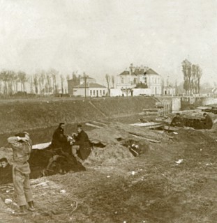 Belgian look-out, Yser, Flanders, Belgium, c1914-c1918. Artist: Unknown.
