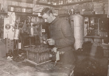 'Dr. Simpson in his Laboratory', 21 December 1911, (1913). Artist: Herbert Ponting.