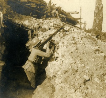 Anti-aircraft firing using machine gun, c1914-c1918. Artist: Unknown.
