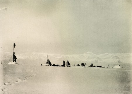 'Grisi Depot, Latitude 82° 45' South', c1908, (1909).  Artist: Unknown.