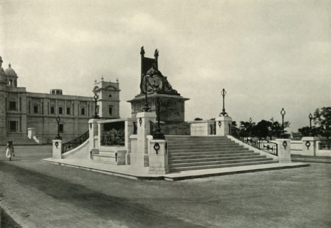 'Statue of Queen Victoria in front of Victoria Memorial Hall', 1925. Creator: Unknown.