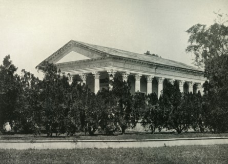 'Temple of Fame at Barrackpore', 1925. Creator: Unknown.