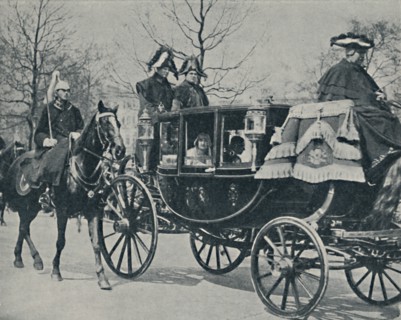 'The Royal Couple Returning from the Abbey', 1923, (1937). Creator: Unknown.
