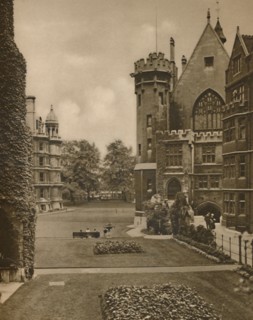'Vista of Middle Temple Gardens from Fountain Court', c1935. Creator: Unknown.