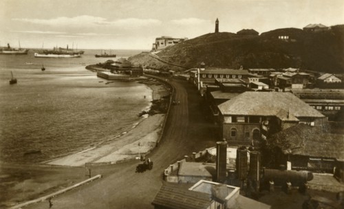 'Post Office and Bay, Aden', c1918-c1939. Creator: Unknown.