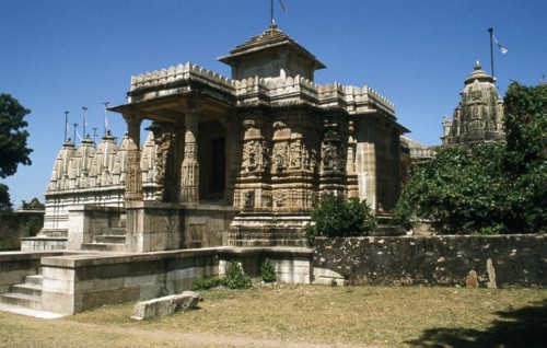 Sat-bis-Deori Temple, Chittaurgarh, Rajasthan, India, 11th century. Jain stone temple.
