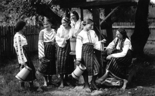 Young women chatting, Bistrita Valley, Moldavia, north-east Romania, c1920-c1945. Artist: Adolph Chevalier