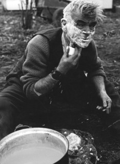 Gipsy shaving, Lewes, Sussex, 1964.