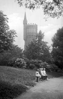 The water tower and four children on a bench in the park, Landskrona, Sweden, 1925. Artist: Unknown
