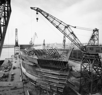 Building the M/S 'Torne' at the shipyard, Landskrona, Sweden, 1959. Artist: Unknown