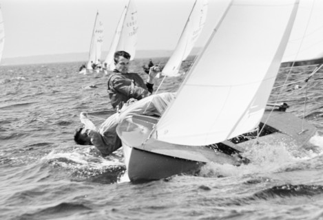 Yacht racing in Öresund between Sweden and Denmark, 1965. Artist: Unknown