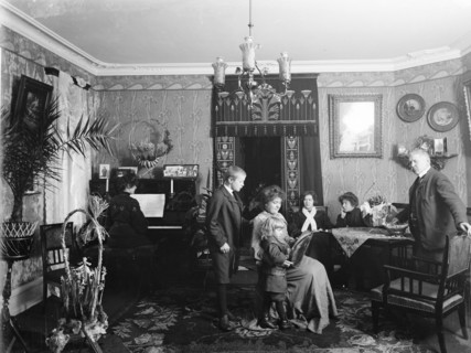 Home of Anton Hagman and his family, Landskrona, Sweden, 1906. Artist: Unknown