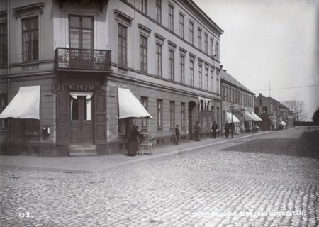 People walking on Queen's street, Landskrona, Sweden, 1900. Artist: Borg Mesch