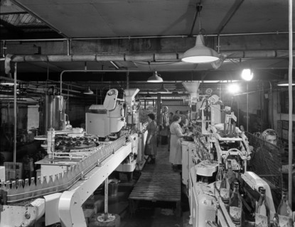 Ward & Sons soft drink bottling plant, Swinton, South Yorkshire, 1960. Artist: Michael Walters