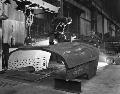 Constructing a dragline bucket, Edgar Allen's steel foundry, Sheffield, South Yorkshire, 1962.   Artist: Michael Walters