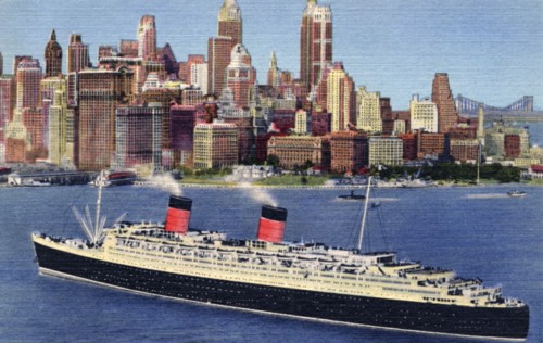 The liner 'Queen Elizabeth' arrives in New York harbour, USA, 1951. Artist: Unknown