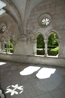 Cloister and view of the courtyard, Monastery of Alcobaca, Alcobaca, Portugal, 2009.  Artist: Samuel Magal