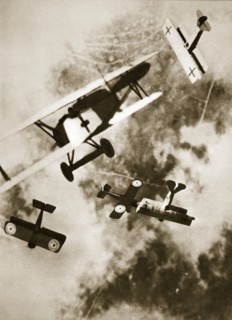 Dogfight between British and German aircraft, World War I, c1916-c1918. Artist: Unknown