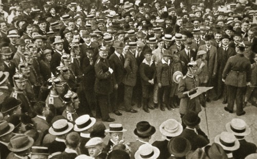 The Kaiser's proclamation of war being read out, Berlin, Germany, 4 August 1914. Artist: GPA
