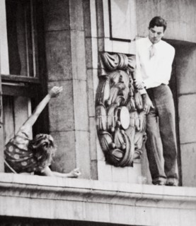 John Warde, out on a ledge on the 17th floor of the Hotel Gotham, New York, USA, 1938. Artist: Unknown