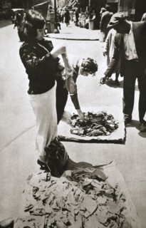 New York street trader selling stockings, USA, c1920s-c1930s. Artist: Unknown