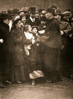 The arrest of suffragette Dora Marsden, 30 March 1909. Artist: Unknown