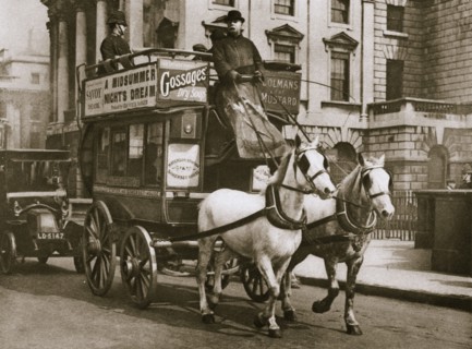 London omnibus, early 20th century. Artist: Unknown
