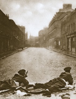 Scots Guards keeping guard on Sydney Street, London, 1911. Artist: Unknown