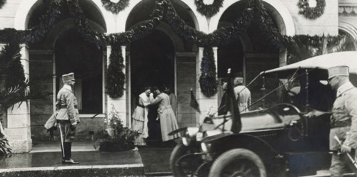 Archduke Franz Ferdinand of Austria arriving at his hotel in Sarajevo, 28 June 1914. Artist: Unknown