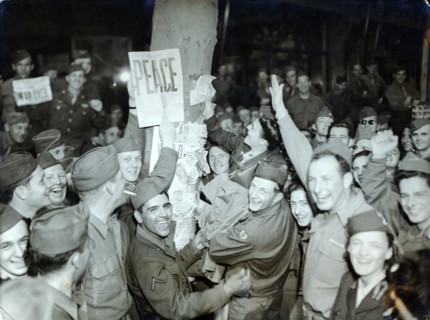 American soldiers celebrating the surrender of Japan, Paris, World War II, August 1945. Artist: Unknown
