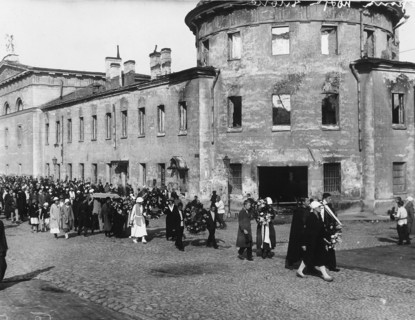Funeral procession of the poet Alexander Blok, Petrograd, Russia, 10 August 1921. Artist: Unknown