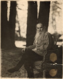 Russian author Leo Tolstoy, Yasnaya Polyana, near Tula, Russia, 1908. Creator: Sergey Mikhaylovich Prokudin-Gorsky.
