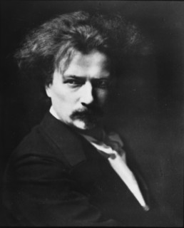 Portrait of the composer Ignacy Jan Paderewski (1860-1941), c. 1920.