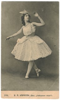 Ballet dancer Vera Karalli in the Ballet Swan Lake, c. 1910.