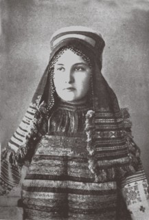 Ryazan Province woman's festive dress, 1900s-1910s.