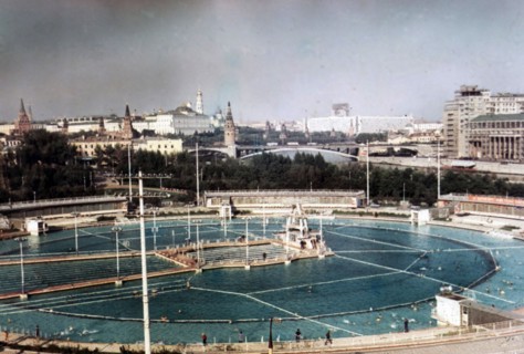 The Moskva Pool, 1970s.