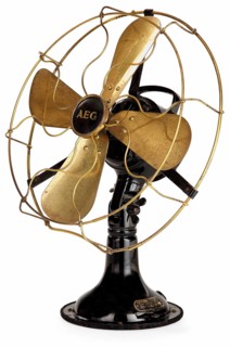 AEG Mechanical Fan. Artist: Behrens, Peter (1868-1940)