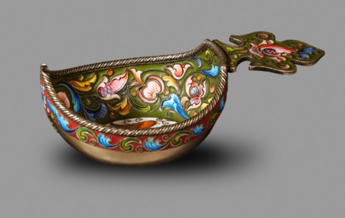 Kovsh (drinking vessel or ladle), Between 1899 and 1908. Artist: Rückert, Fyodor, (Fabergé manufacture) (active 1890-1917)