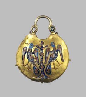 Gold pendant (Kolt), 12th-13th century. Artist: Ancient Russian Art