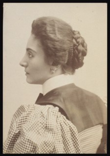Portrait of of Gemma Bellincioni (1864-1950). Artist: Brogi, Giacomo (1822-1881)