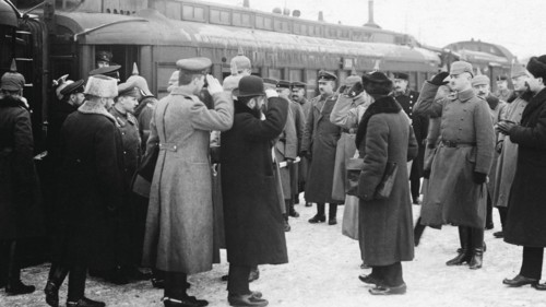 Meeting of Russian and Austro-Hungarian Military Officers in Brest-Litovsk, 1918, 1918.