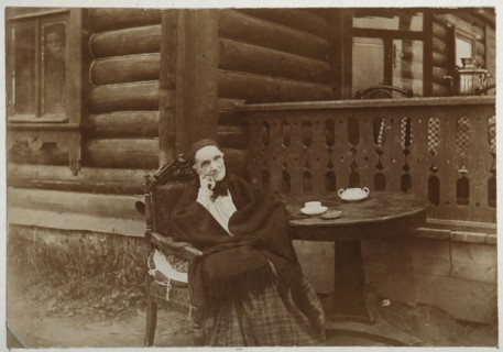 Vera Alexandrovna Nashchokina (1811-1900). Vsekhsvyatskoye , 1899.