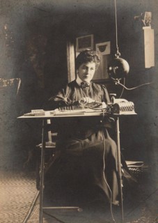 Portrait of the Princess Maria Tenisheva (1858-1928), c. 1910.