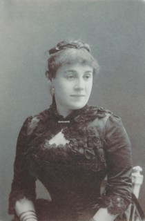 Portrait of the opera singer Anna Alexandrovna Bichurina (1853-1888) , 1886.
