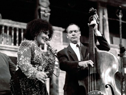 Alec Dankworth and Cleo Laine, The Globe, London, 2000.  Artist: Brian O'Connor