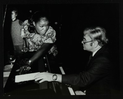 Singer Carrie Smith with her pianist Lou Stein, Forum Theatre, Hatfield, Hertfordshire, 1978. Artist: Denis Williams