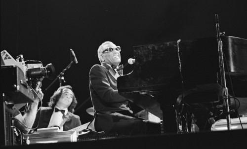 Ray Charles, Capital Jazz Festival, Knebworth, 1982.  Artist: Brian O'Connor.