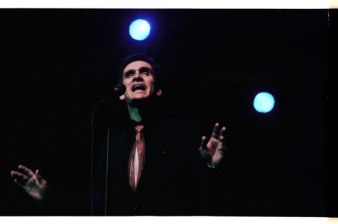 Curtis Stigers, Harlequin Theatre, Redhill, 2004.  Artist: Brian O'Connor.